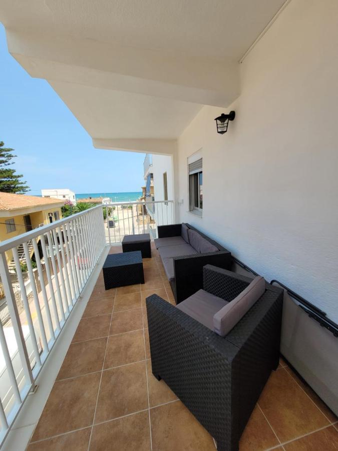 Bella Vista Apartment Пилес Екстериор снимка